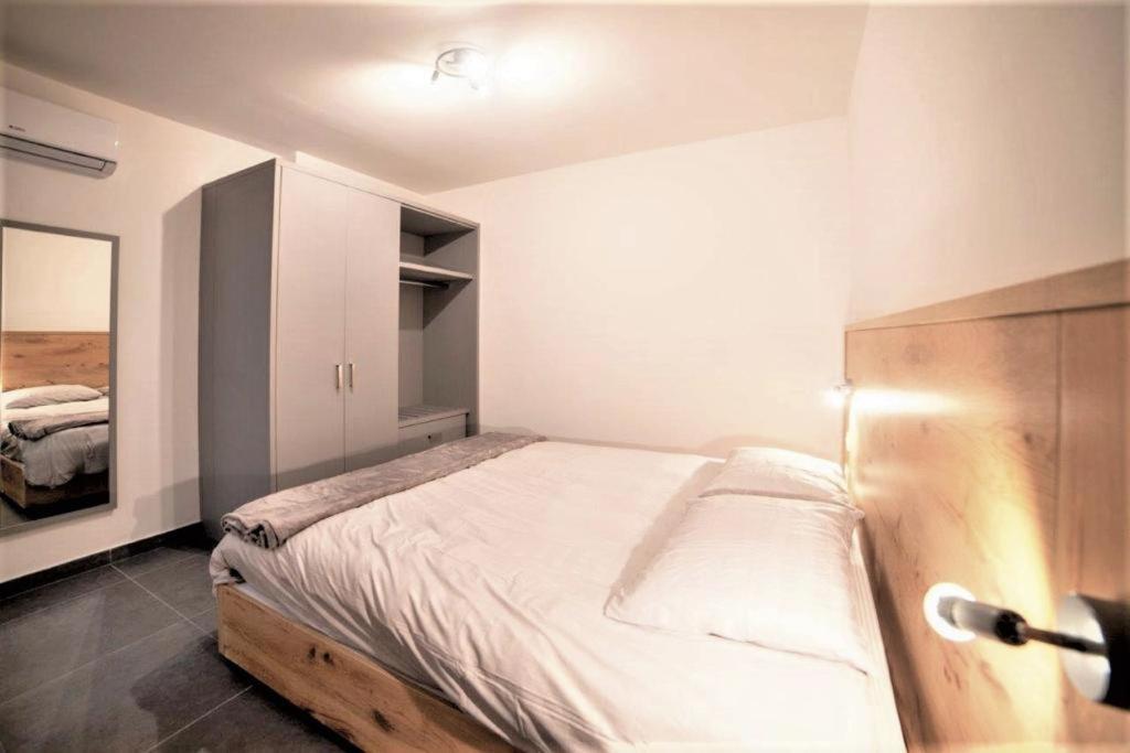 Isky Apartments Gzira Luaran gambar
