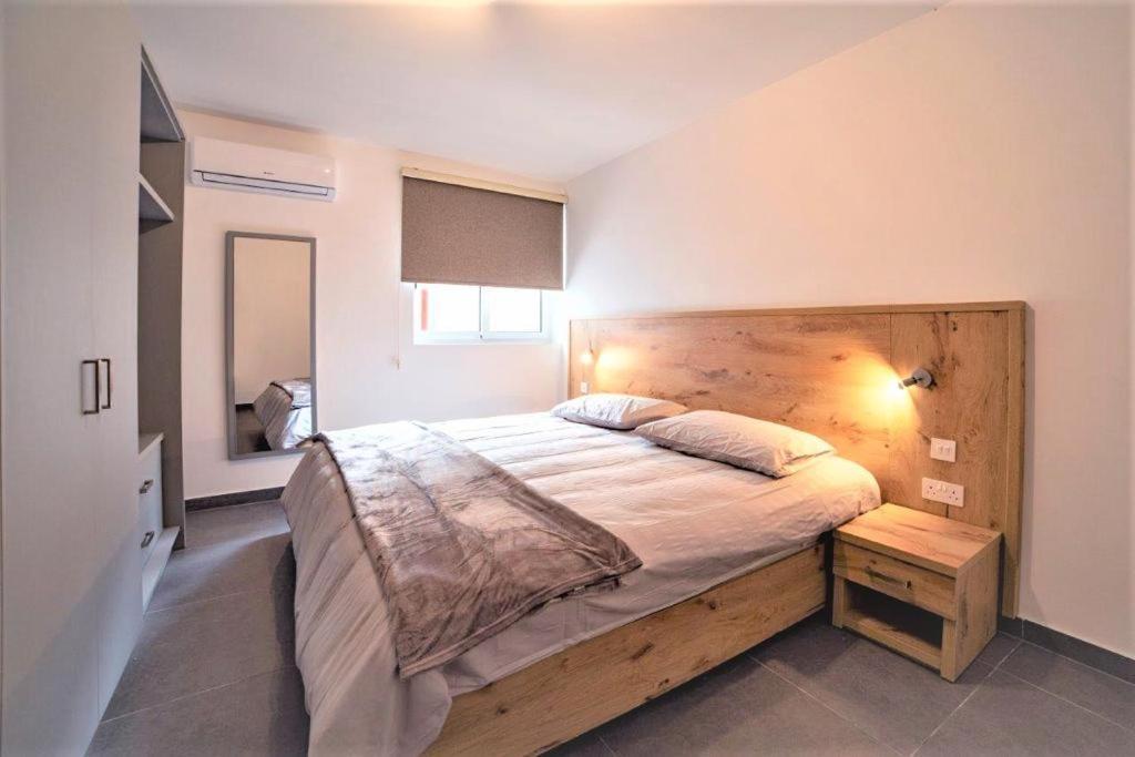 Isky Apartments Gzira Luaran gambar